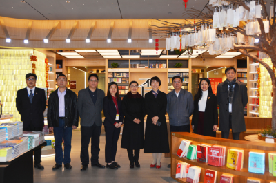 河源市委常委、宣傳部部長張玲蒞臨堅基購物中心調研檢查文化活動工作