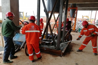 誰是新時代最可愛的人？——向不畏嚴寒、浴血奮戰在一線的遂川堅基人致敬！